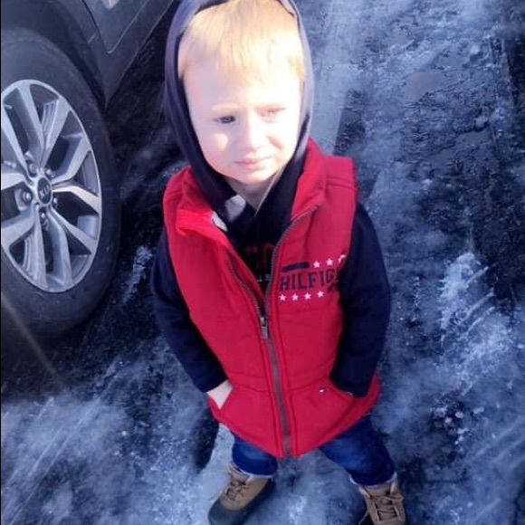 𝚝𝚘𝚖𝚖𝚢 𝚑𝚒𝚕𝚏𝚒𝚐𝚎𝚛 3𝚝 𝚟𝚎𝚜𝚝 - Picture 2 of 2